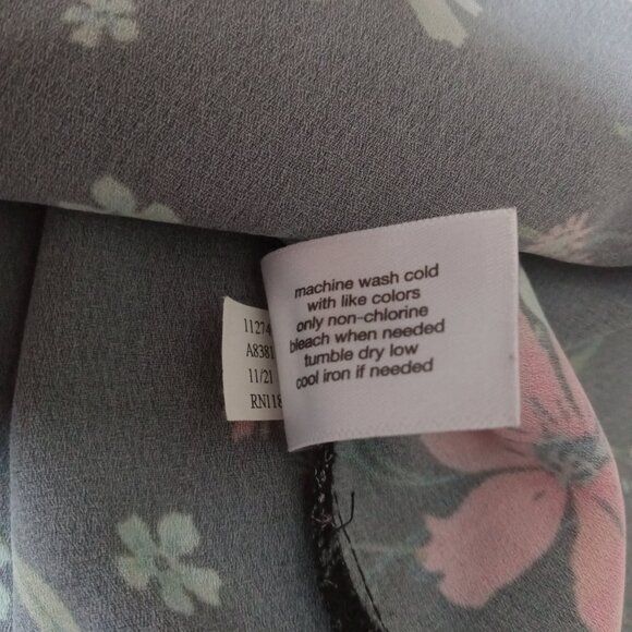 Lane Bryant Black and Colorful Floral Print Roll Tab Sleeve Button Blouse 14 16 - Picture 5 of 12